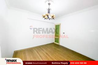 فى جليم 205م تشطيب ألترا لوكس 3نمره من البحر