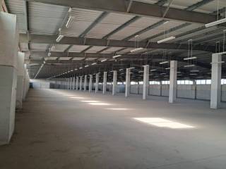 مصنع في برج العرب