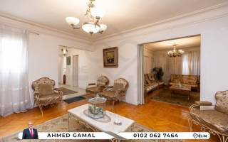 شقة للبيع 265 متر سابا باشا خطوات من الترام