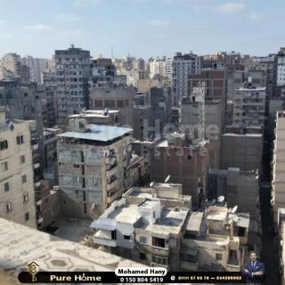 شقة للبيع محرم بك خطوات من المحمودية