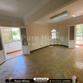 مقر اداري للبيع يصلح سكني او اداري زيزينيا