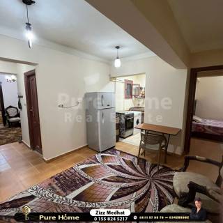 شقه للايجار سموحة شارع زكي رجب