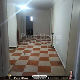 شقة للبيع محرم بك خلف كلية العلوم