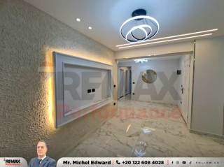 شقة للبيع 380 متر زيزينا على الترام مباشر