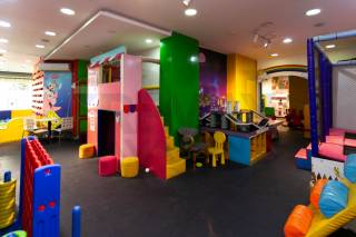 محل للبيع في سبورتنج ش بورسعيد بعائد استثماري