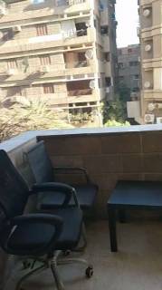 مكتب للايجار بالمهندسين بمنطقه نادي الصيد 3غرف 25ا