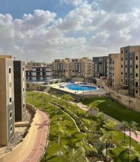 شقة 77م بالقرب من عمارات البترول الحى الرابع