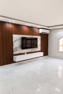 شقه 210م جديده للايجار ق ج في المهندسين سكن او مكتب مكيفه