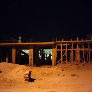 منزل في اسوان الجديده