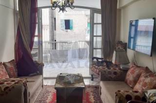 شقة للبيع امام قصر المنتزة مباشرة