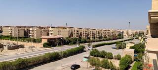 شقه للبيع بكمبوند المعموره ع محور جمال عبد الناصر