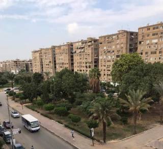 فرصة للسكن فى شيراتون المطار شقة على مساحة 160م