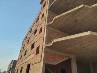 مصنع للبيع 5640م هندسي العاشر