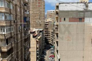 شقة للبيع 150 متر سموحة بجوار مستشفى الاندلسية