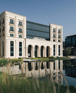 شقة للبيع 100م نورث Hyde Park North الساحل