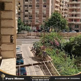باقل سعر للمتر بسان استيفانو خطوات من البحر و الفور سيزون شقة 175متر