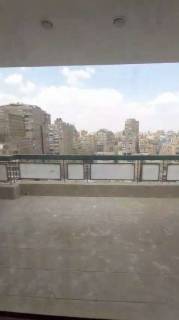 شقه للإيجار ق ج في ش جامعة الدول الرءيسي في المهندسين