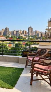 شقة متشطبة للبيع امام المتحف المصريرالجديد