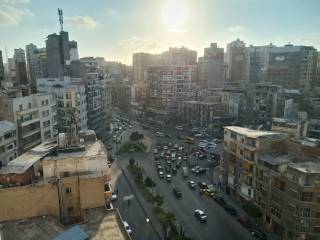 شقة للايجار 240 ستانلي علي البحر مباشرة عمارة براند
